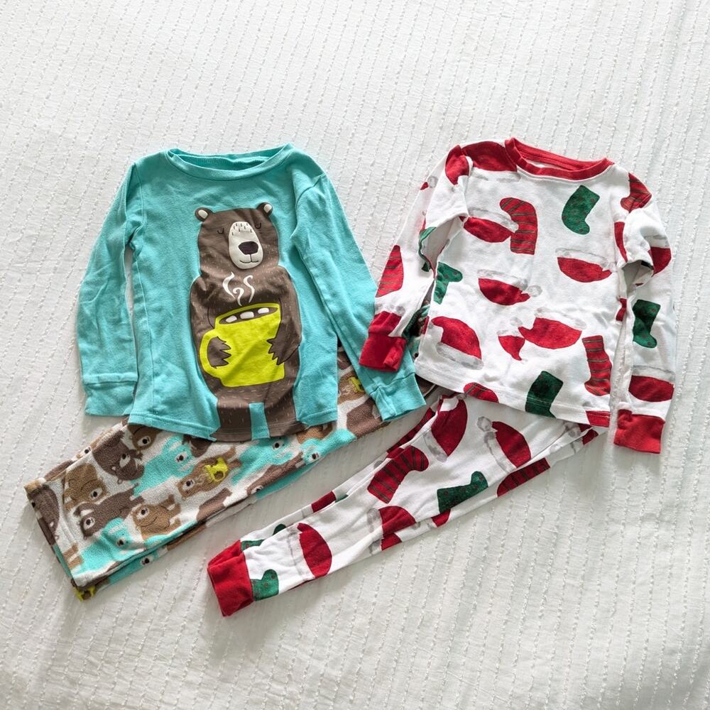 Carters Girls Holiday Christmas Pajama Sets size 4t